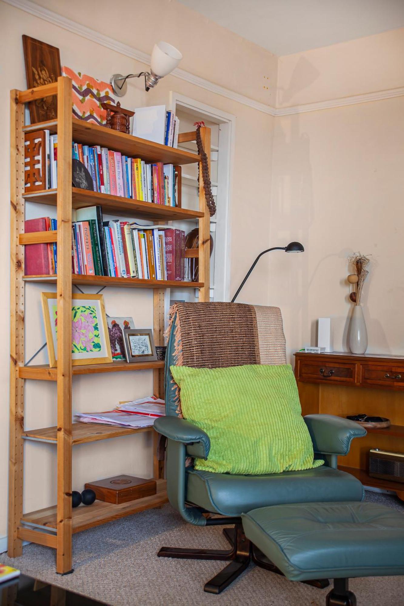 Elegant 1Br Flat With Balcony & City View, Walworth London Bagian luar foto